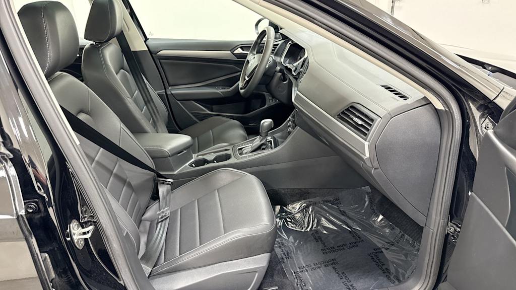 2021 Volkswagen Jetta SE 31