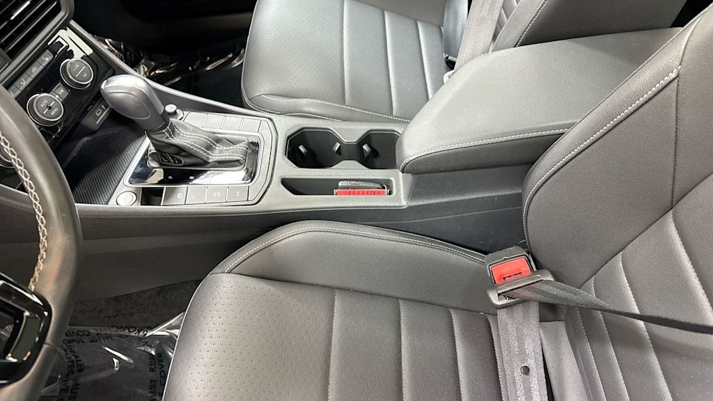 2021 Volkswagen Jetta SE 11