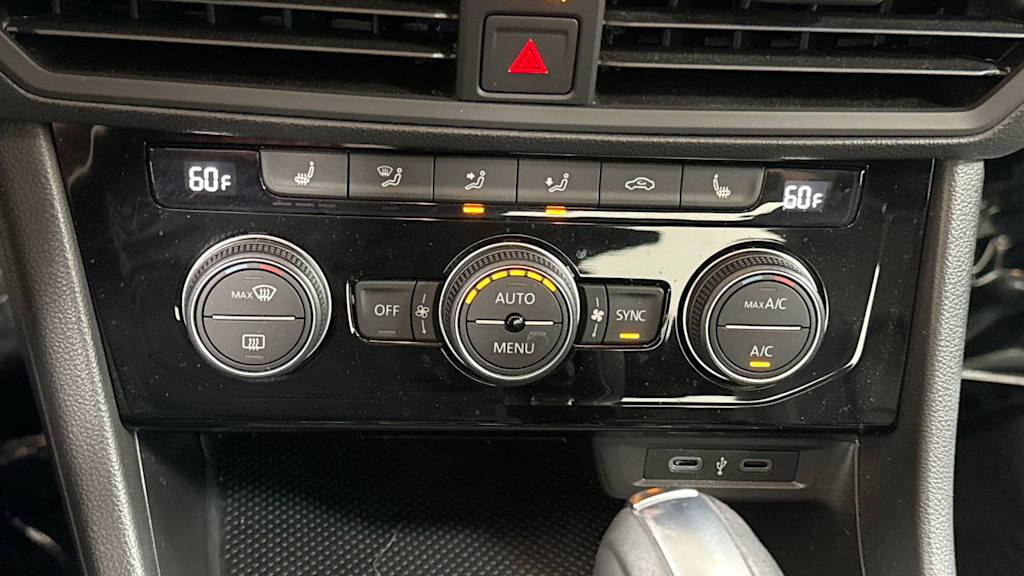 2021 Volkswagen Jetta SE 28