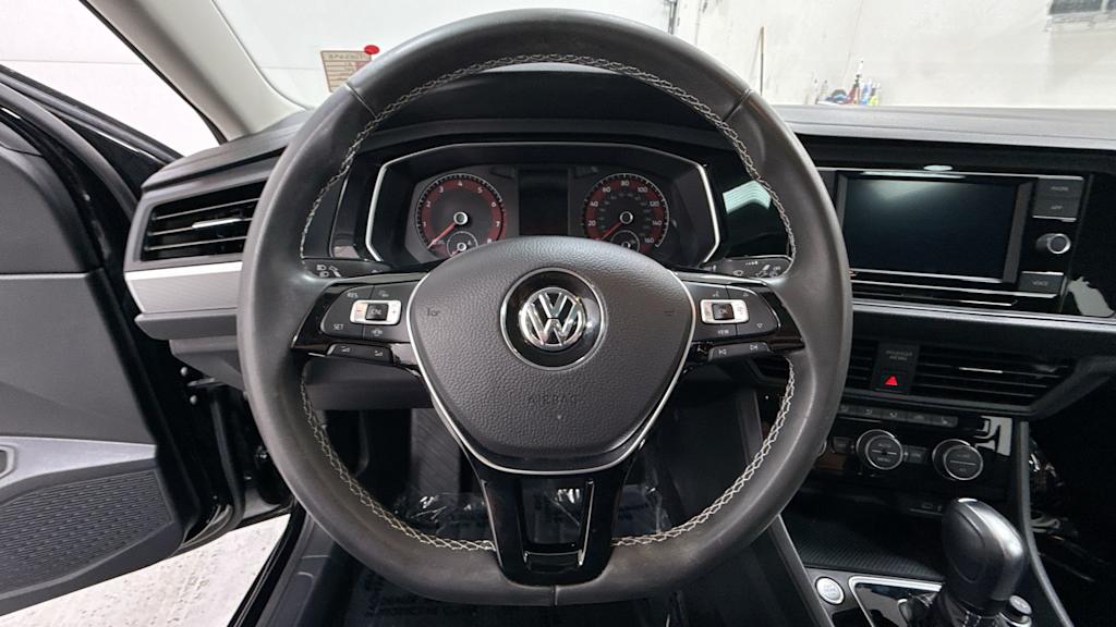 2021 Volkswagen Jetta SE 9