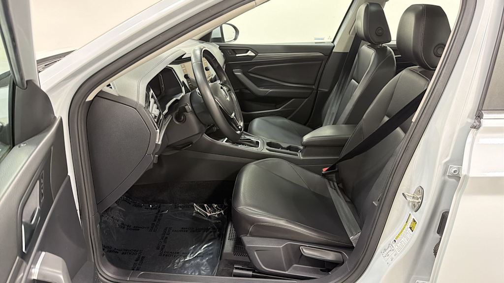 Thumbnail: 2019 Volkswagen Jetta - 10