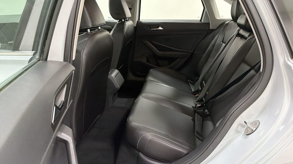 Thumbnail: 2019 Volkswagen Jetta - 12