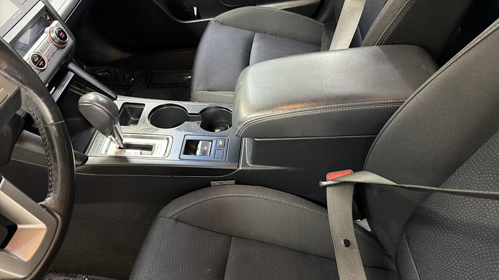 Thumbnail: 2015 Subaru Legacy - 11