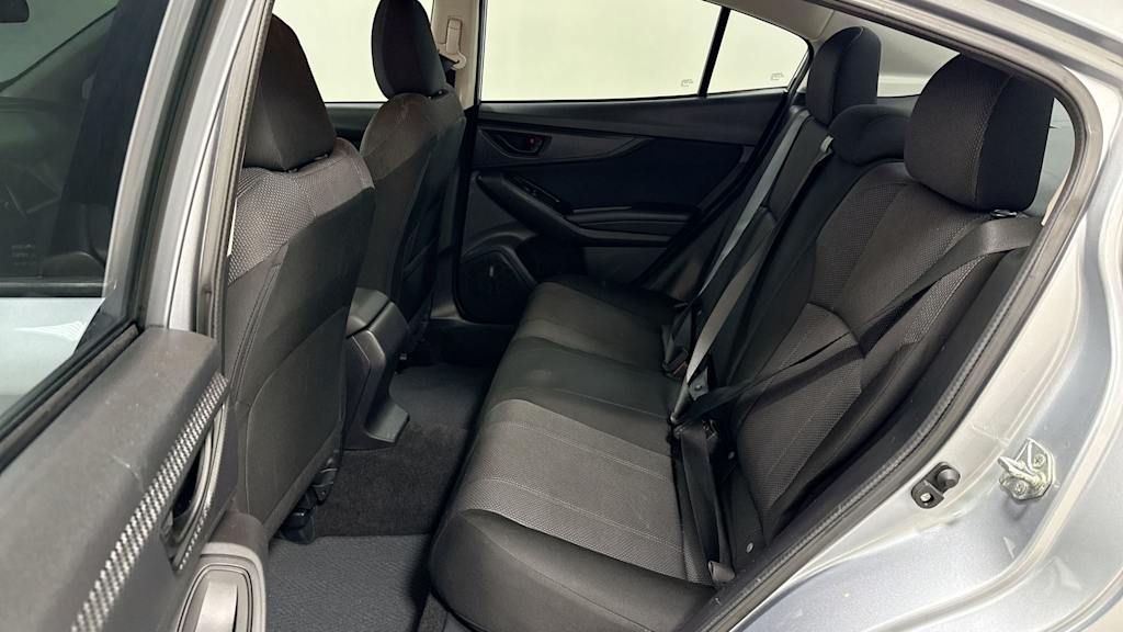 2017 Subaru Impreza Premium 11
