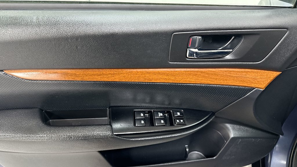 Thumbnail: 2014 Subaru Outback - 26