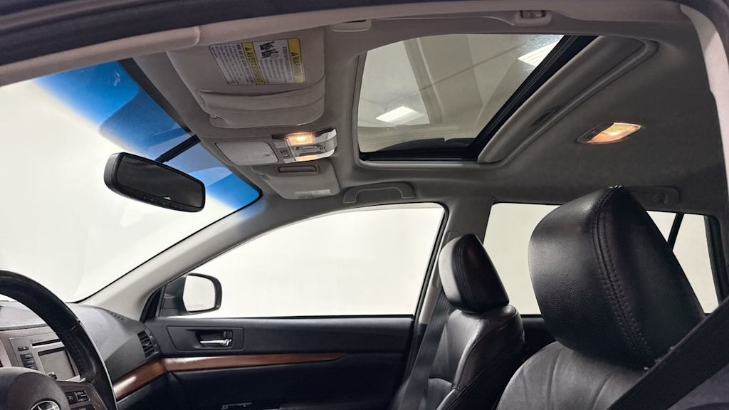 Thumbnail: 2014 Subaru Outback - 29
