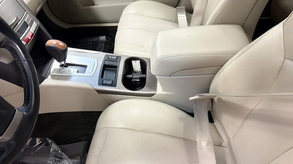 Thumbnail: 2014 Subaru Outback - 12