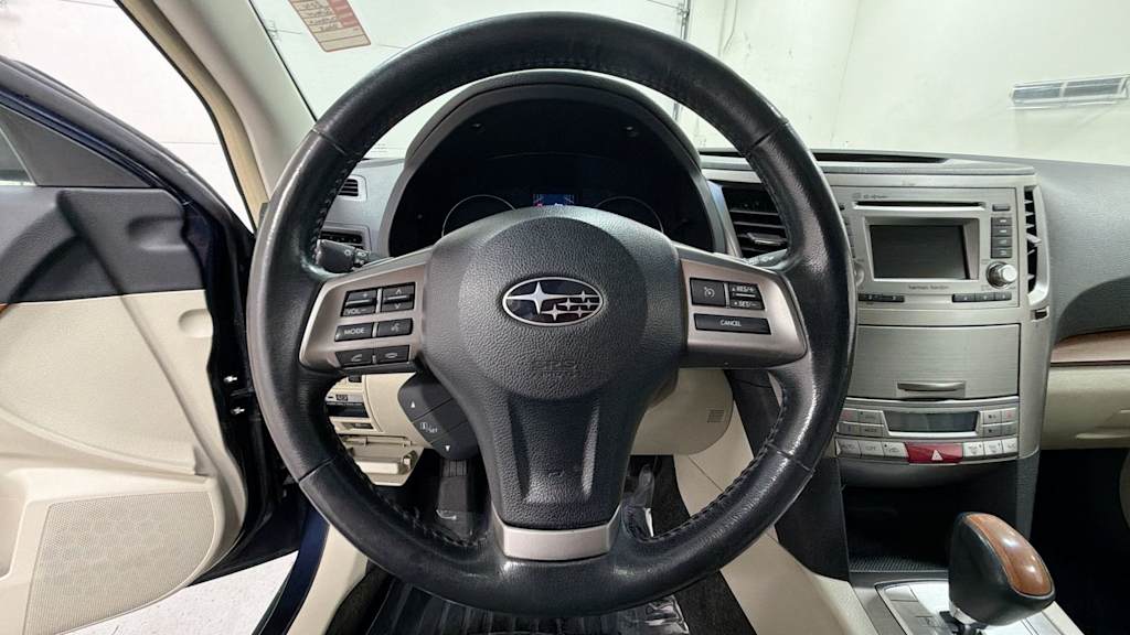 Thumbnail: 2014 Subaru Outback - 10