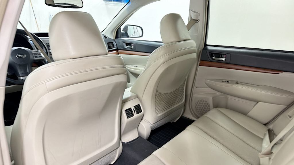 Thumbnail: 2014 Subaru Outback - 30