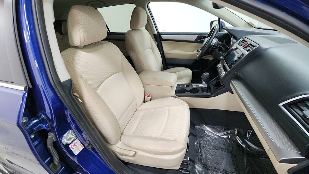 Thumbnail: 2016 Subaru Outback - 11