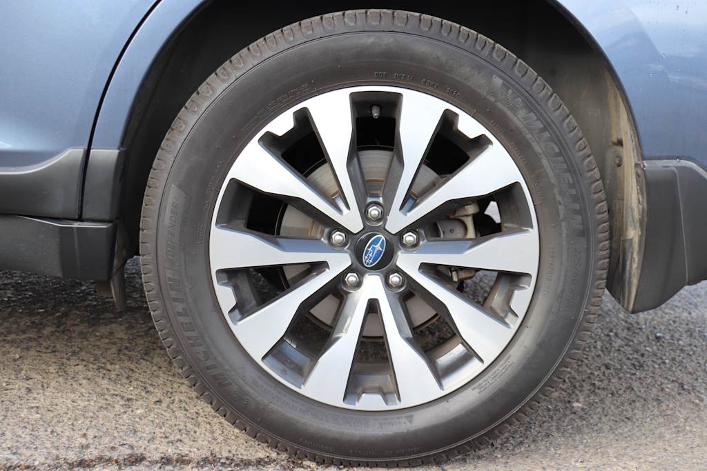 Thumbnail: 2017 Subaru Outback - 6