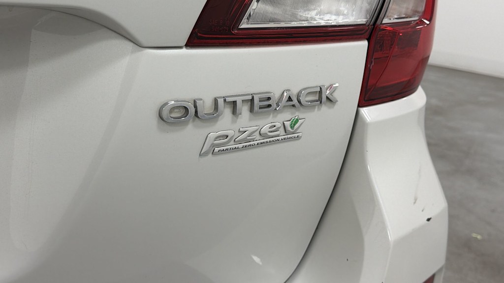 Thumbnail: 2015 Subaru Outback - 6