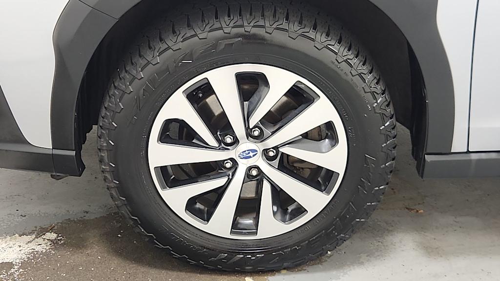 Thumbnail: 2023 Subaru Outback - 8