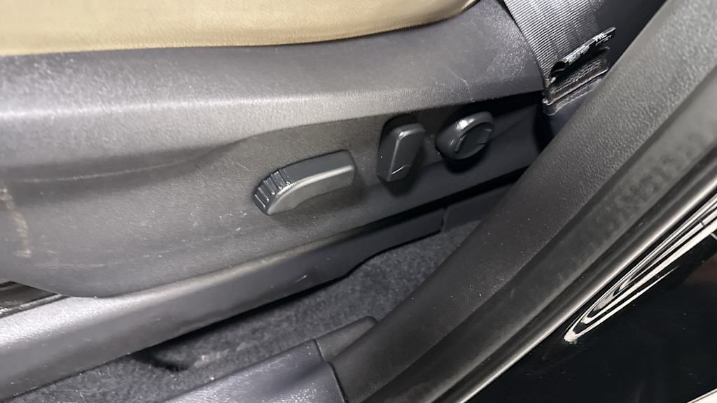 Thumbnail: 2019 Subaru Ascent - 24