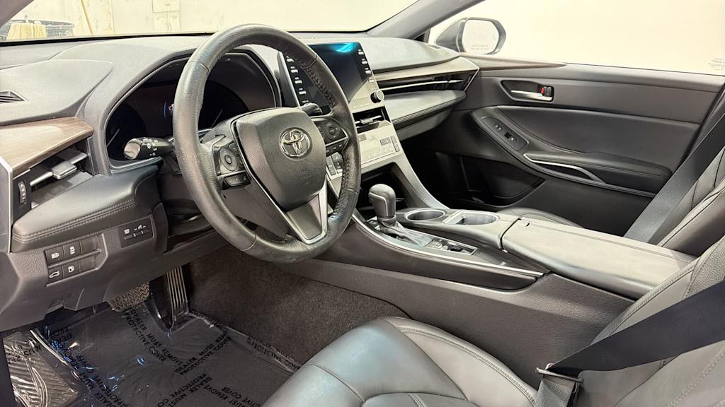 Thumbnail: 2022 Toyota Avalon - 2