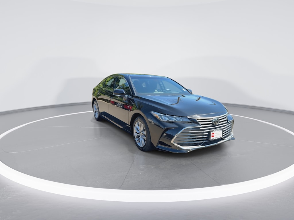 Thumbnail: 2022 Toyota Avalon - 6
