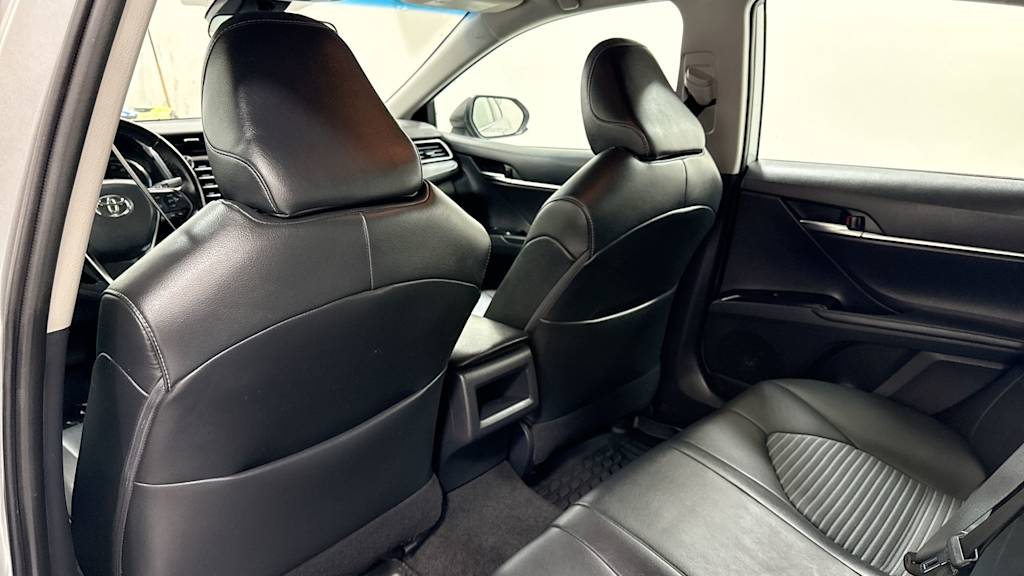 2019 Toyota Camry SE 30