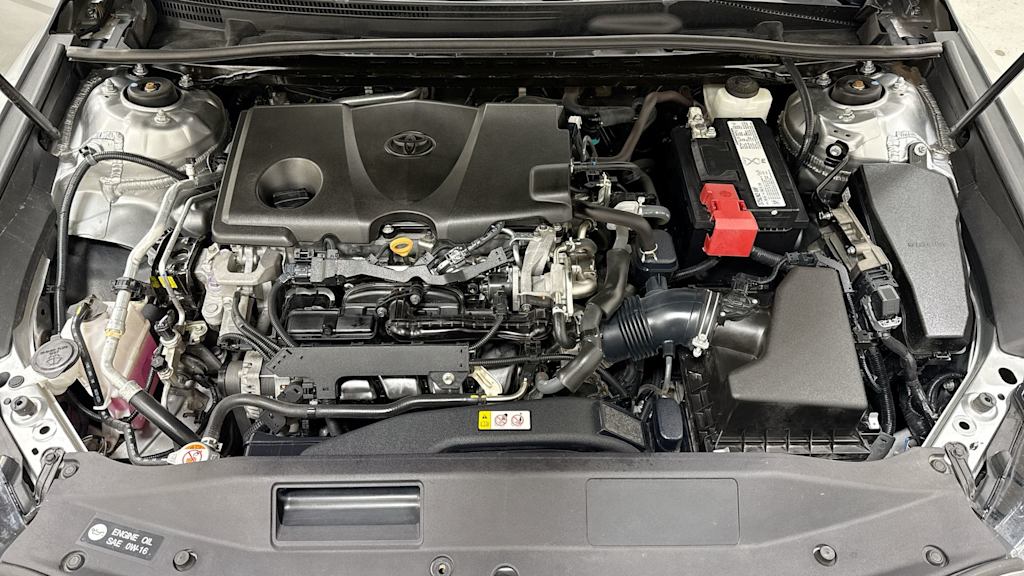 2019 Toyota Camry SE 9