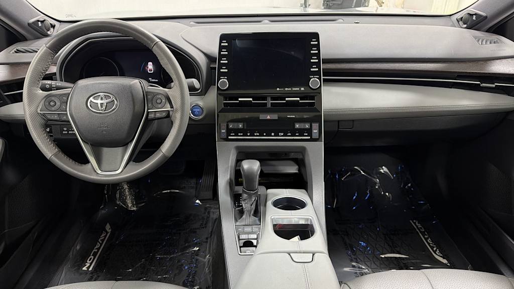 Thumbnail: 2019 Toyota Avalon - 14