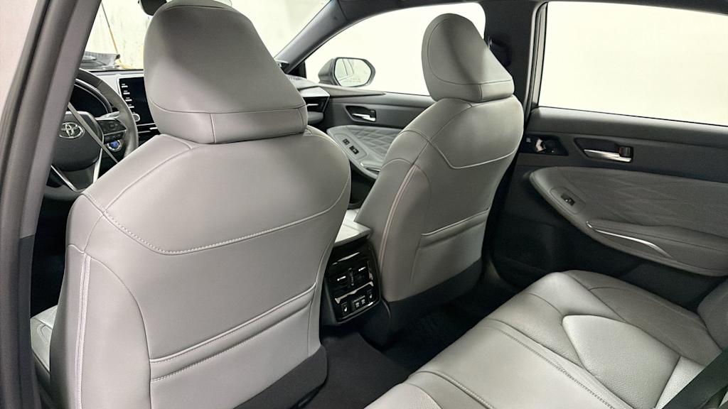 Thumbnail: 2019 Toyota Avalon - 30