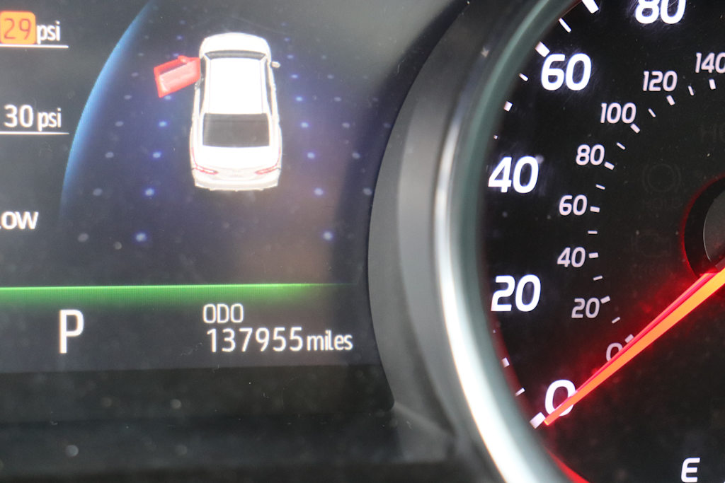 Thumbnail: 2018 Toyota Camry - 7