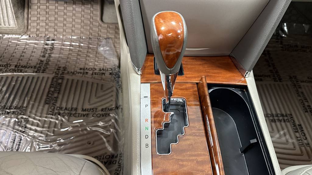 Thumbnail: 2011 Toyota Camry - 15