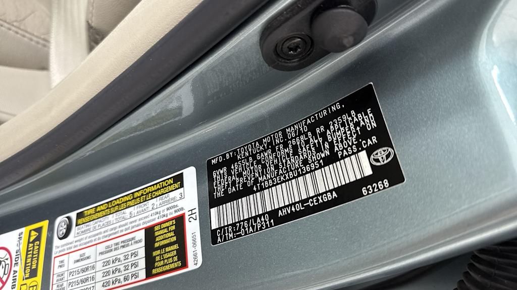 Thumbnail: 2011 Toyota Camry - 19