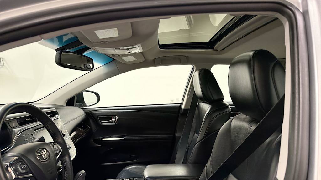 Thumbnail: 2015 Toyota Avalon - 29