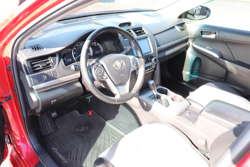 Thumbnail: 2014 Toyota Camry - 2