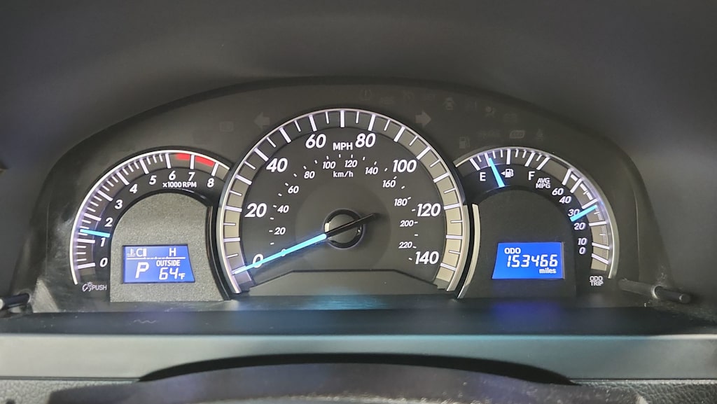Thumbnail: 2014 Toyota Camry - 15