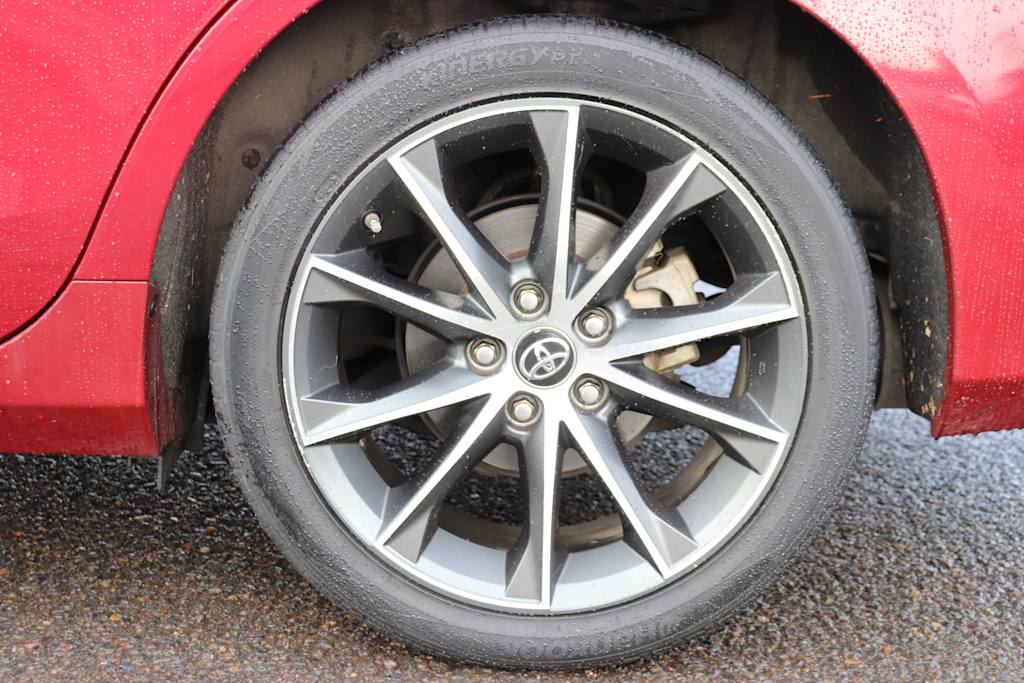 Thumbnail: 2017 Toyota Camry - 4