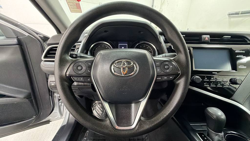 Thumbnail: 2020 Toyota Camry - 10