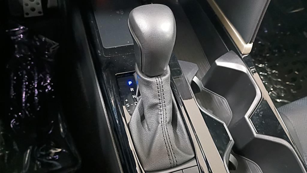 Thumbnail: 2025 Toyota Camry - 15
