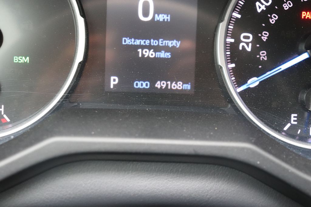 2021 Toyota RAV4 XLE Premium 8