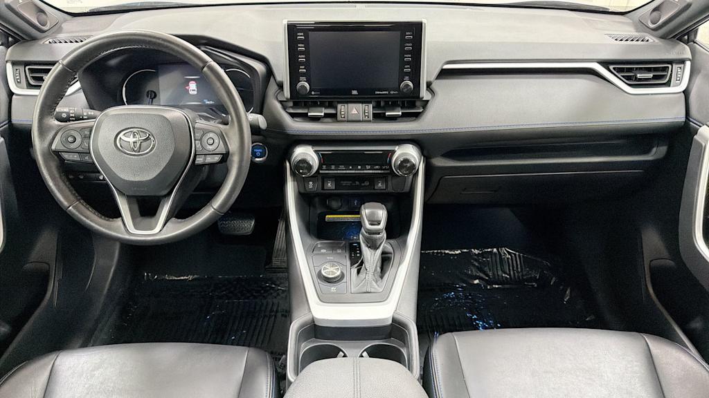 Thumbnail: 2021 Toyota RAV4 - 13