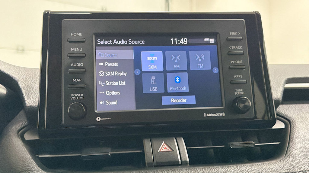 Thumbnail: 2021 Toyota RAV4 - 14