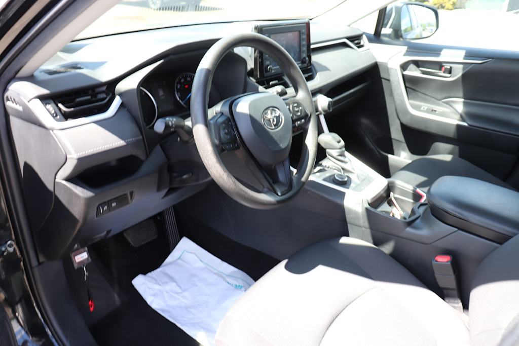 Thumbnail: 2021 Toyota RAV4 - 2