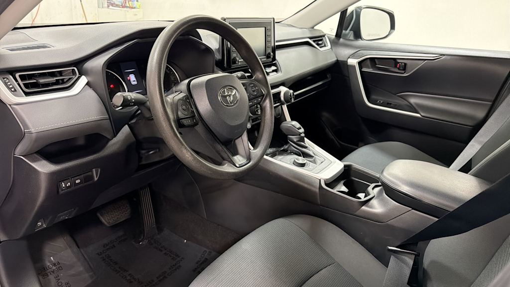 Thumbnail: 2021 Toyota RAV4 - 2