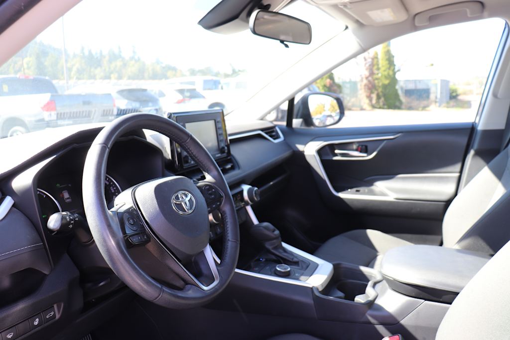 Thumbnail: 2021 Toyota RAV4 - 2