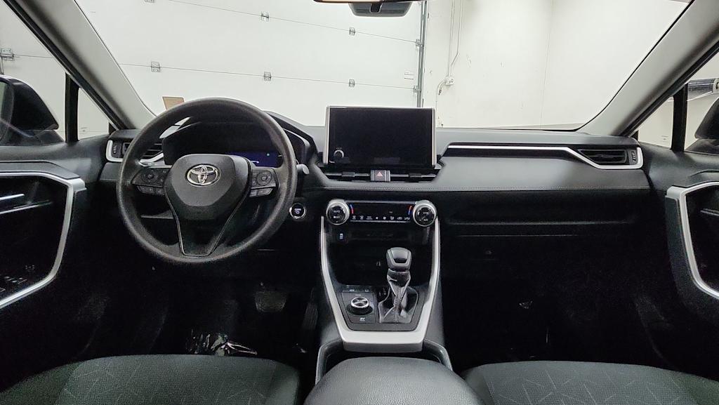 Thumbnail: 2024 Toyota RAV4 - 12