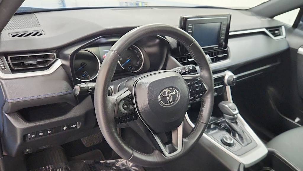 Thumbnail: 2022 Toyota RAV4 - 2