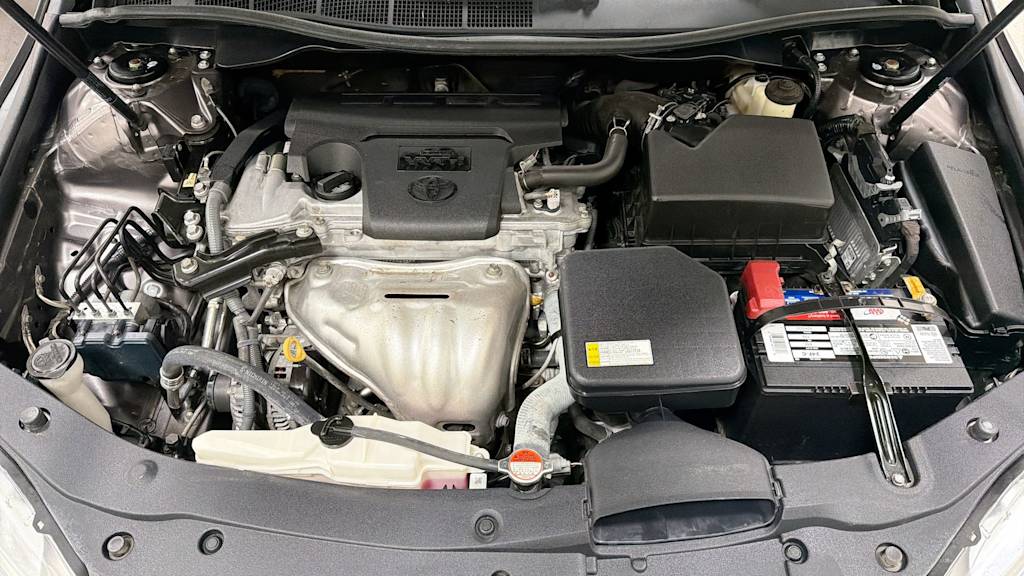 Thumbnail: 2016 Toyota Camry - 9