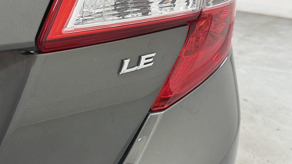 Thumbnail: 2014 Toyota Camry - 7