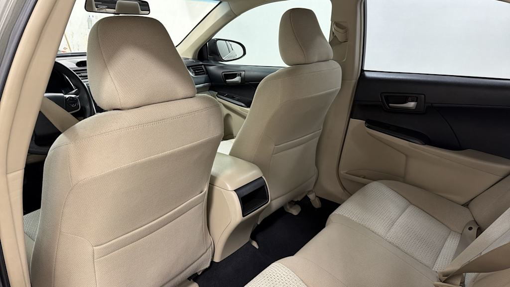 Thumbnail: 2014 Toyota Camry - 28