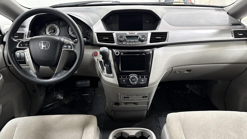 Thumbnail: 2017 Honda Odyssey - 13