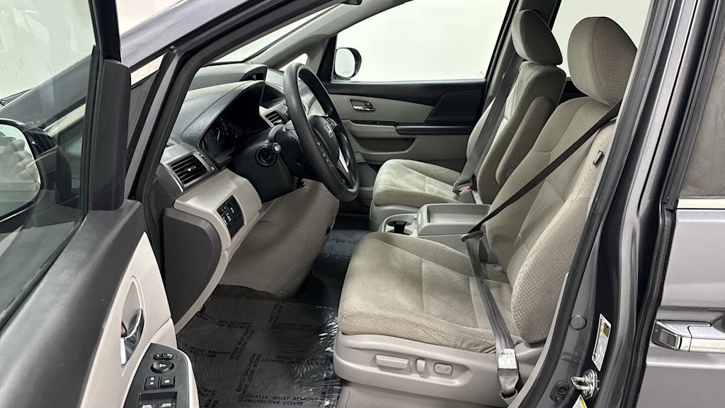 Thumbnail: 2017 Honda Odyssey - 10