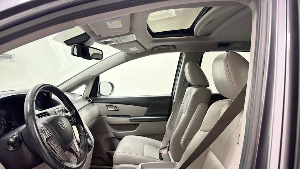 Thumbnail: 2016 Honda Odyssey - 11