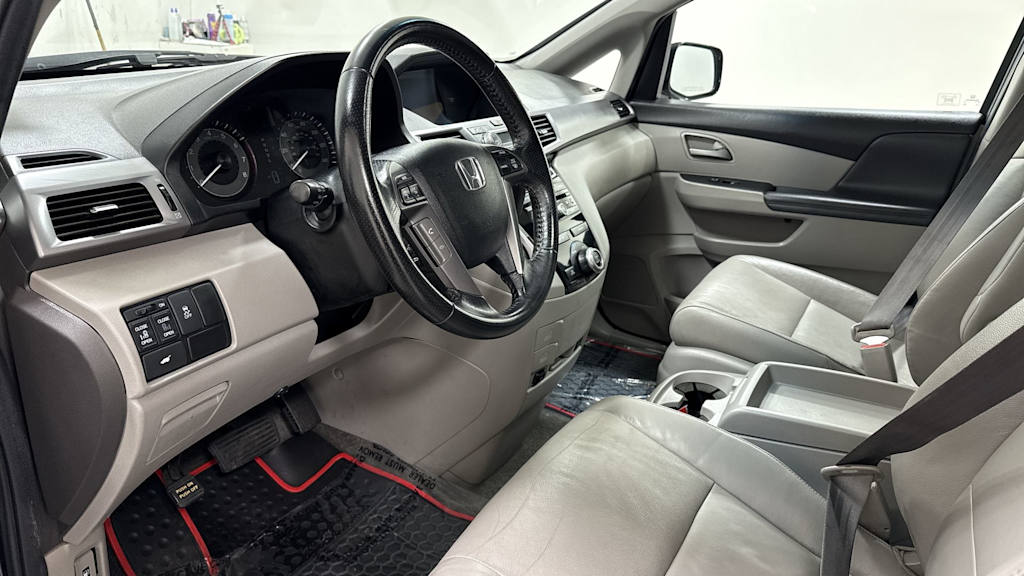 Thumbnail: 2012 Honda Odyssey - 2