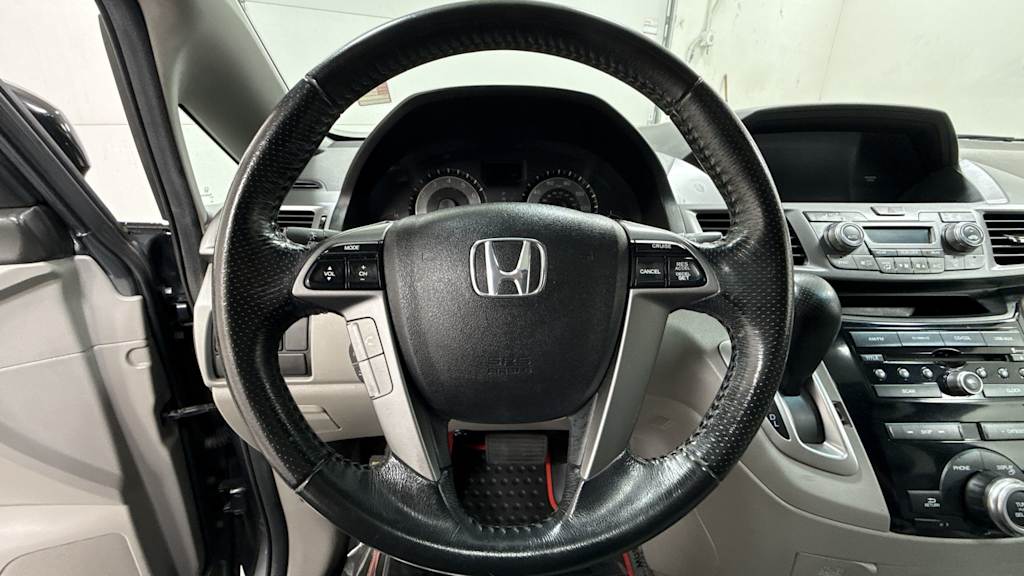 Thumbnail: 2012 Honda Odyssey - 10