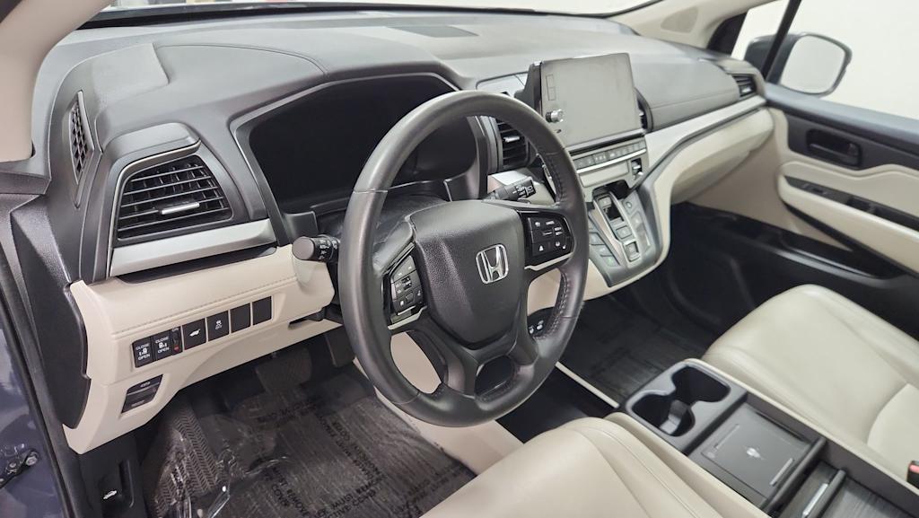 Thumbnail: 2025 Honda Odyssey - 2
